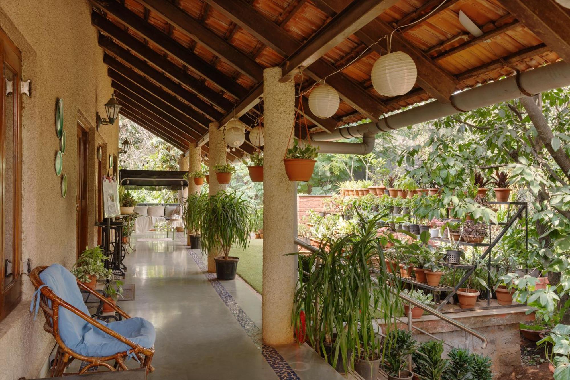 Stay Leisurely Peace Lily Cottage Jacuzzi 2Bhk, Karjat Εξωτερικό φωτογραφία